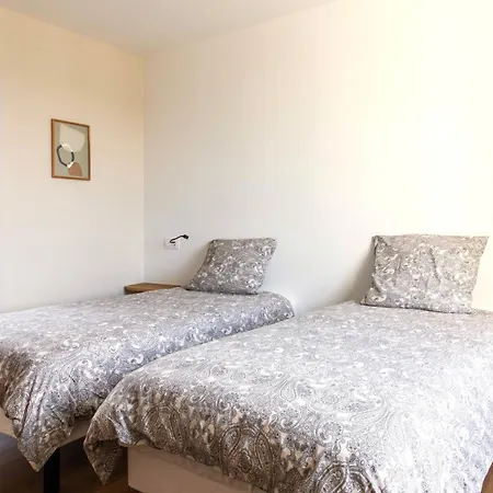 Maison 8 Sdb Privees Ideal Groupes & Pros * Chateau-Gontier